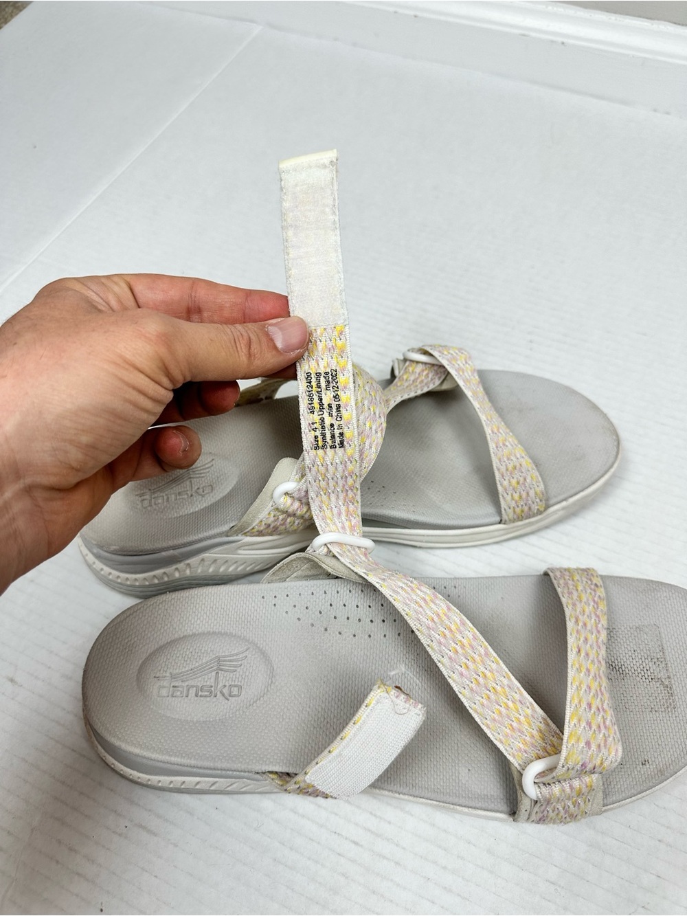 Dansko Women's Rosette Ivory Multi Webbing Sandal Shoes Size EU 41 - US 10.5/11 - Picture 8 of 11